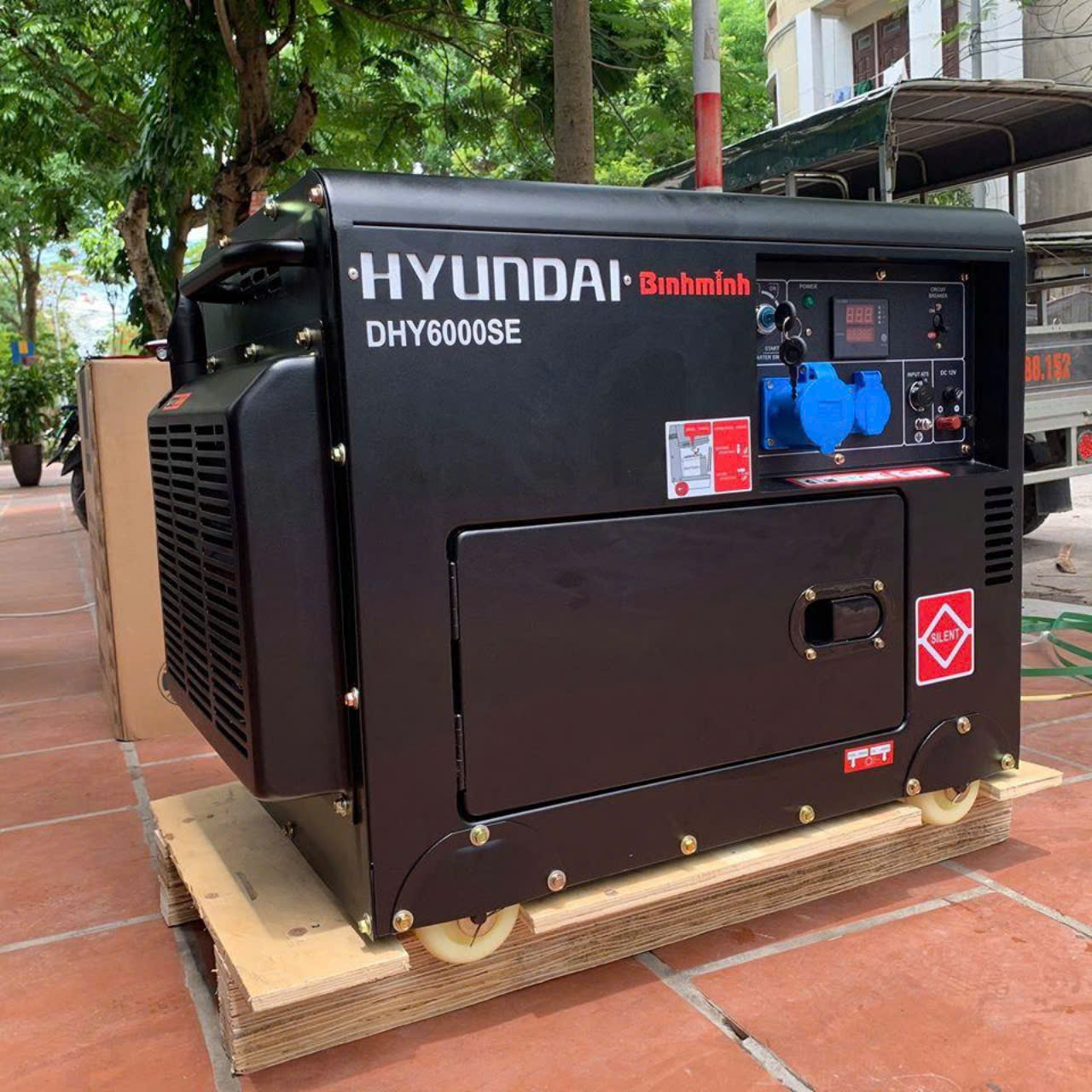 Máy phát điện Hyundai 5kw chạy dầu tại tỉnh Thái Bình