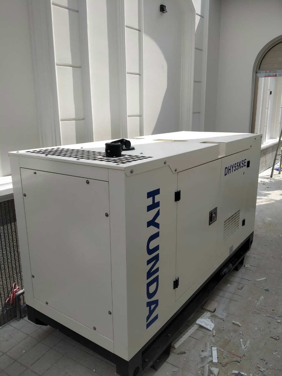 Máy phát điện 50kva Hyundai lắp tại Phú Quốc
