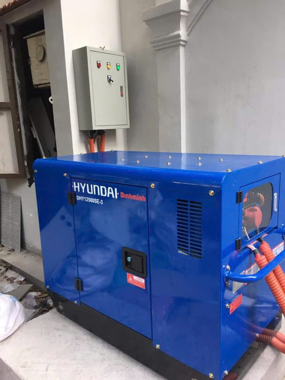 Máy phát điện 3 pha 10kva Máy phát điện 3 pha 10kva
